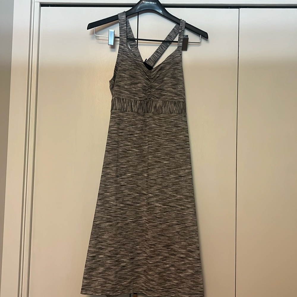 prAna Dress Size large Racer back Built in Bra